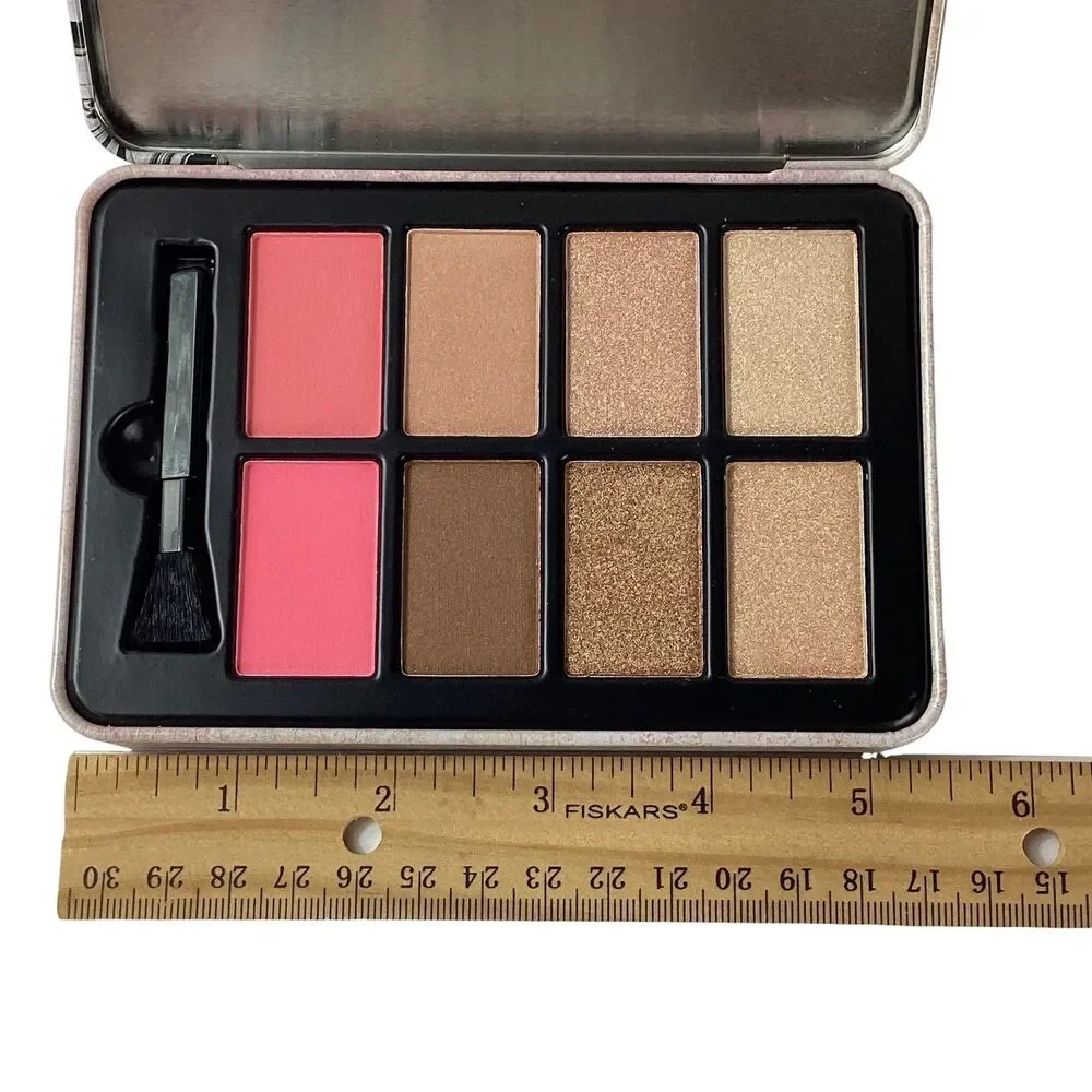 Okalan Look Pro Ultimate Strobing Kit Natural Color 8 Shade Face Palette